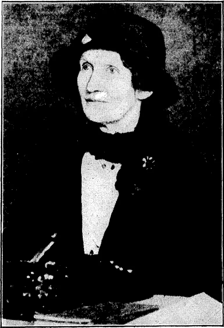 Image: Evening Post" Photo. MRS. E. R. McCOMBS, M.P., who diedin the early, hours of this morning. '• She was New Zealand's first and only vooman member-of Parliament, having been elected in 1933 at the Lyttelton by-election made, necessary by the death, of her husband, the late Mr.Ji McCombs. (Evening Post, 07 June 1935)