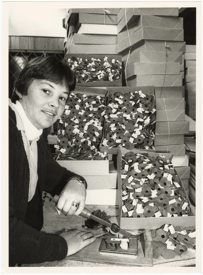 Image: Patricia Tihema making Anzac poppies