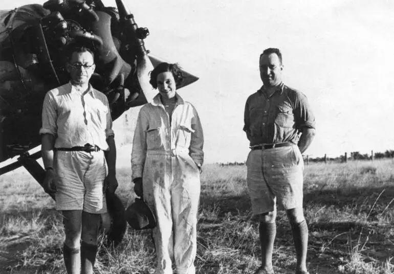 Image: Captain Bird, Jean Batten and Ron Adair in Darwin