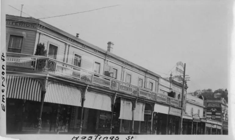 Image: Corner of Hastings and Emerson Streets, Napier