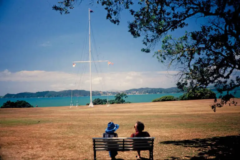 Image: Flagpole at the Treaty House, Waitangi