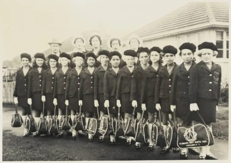 Image: Swiftfoot Marching Girls, 1961