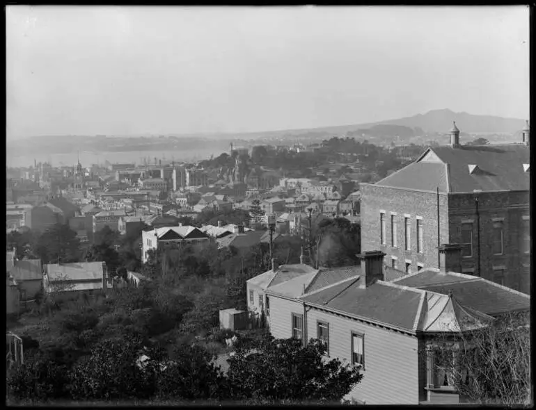 Image: Central Auckland from Karangahape Road, 1913