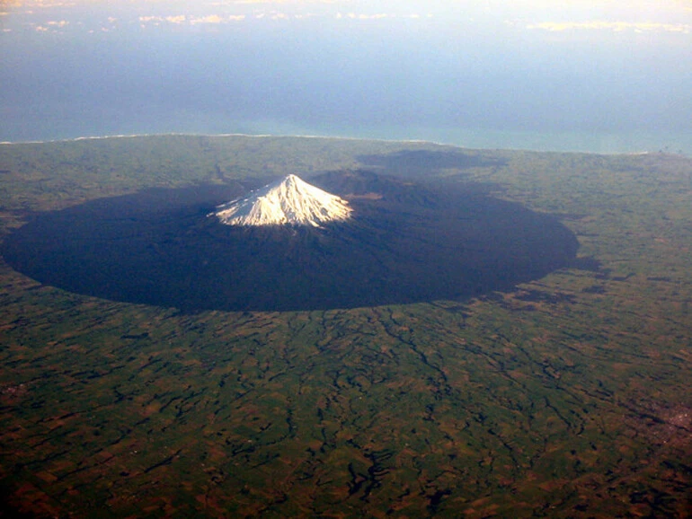 Image: Mount Taranaki