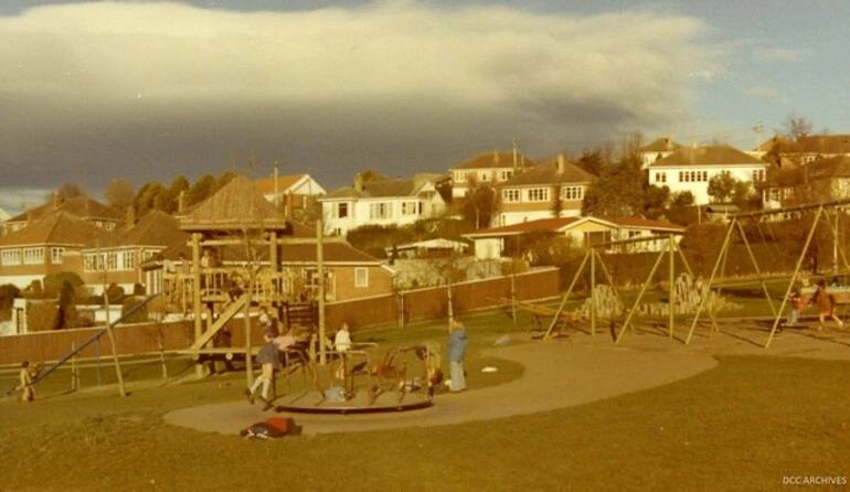 Image: Childrens Playground - Mayfield Ave, Wakari, 1979