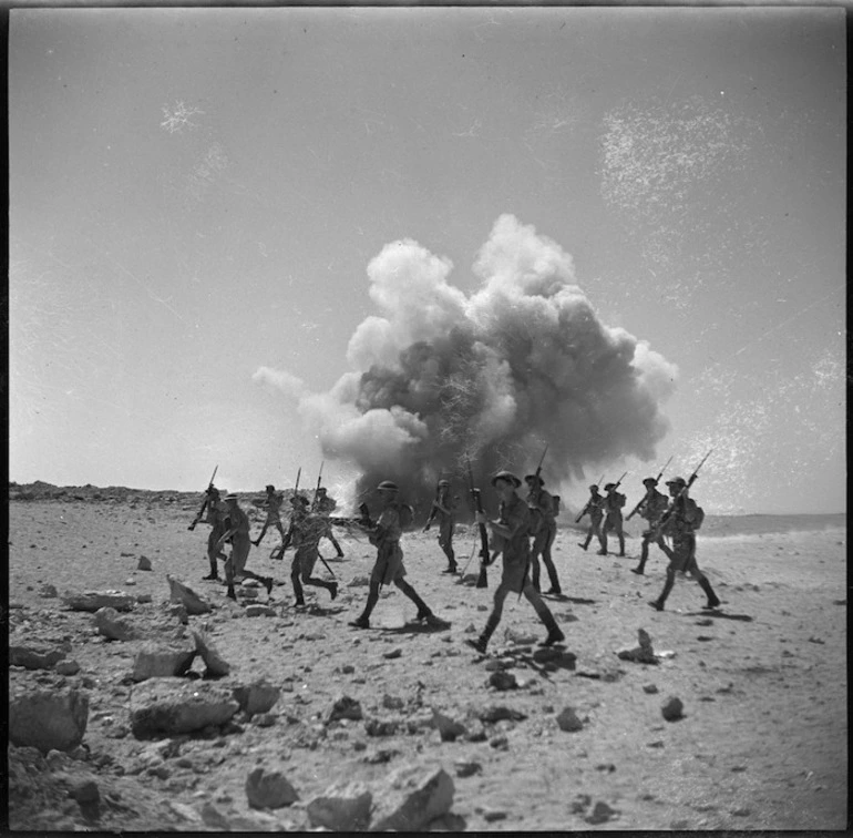 Image: World War 2 New Zealand troops training under service conditions in Maadi, Egypt