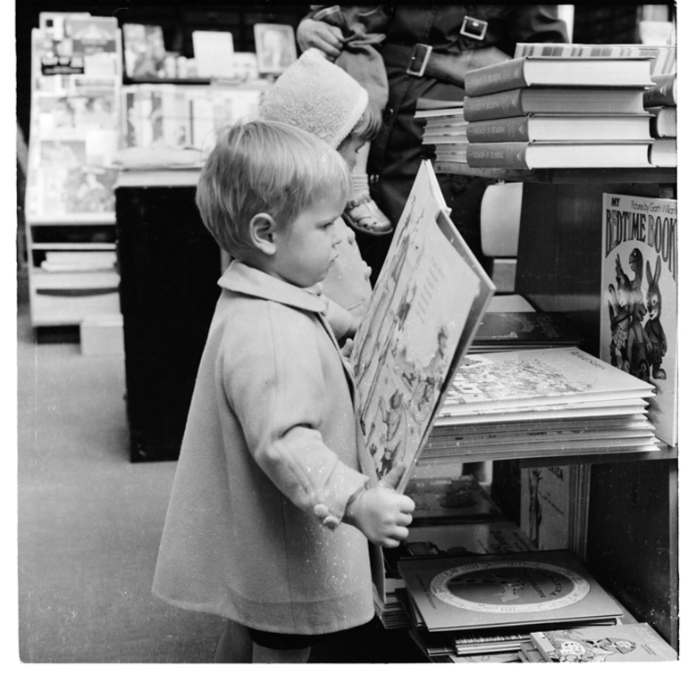 Image: Children in Whitcoull's bookshop, and University of Otago canteen, Dunedin