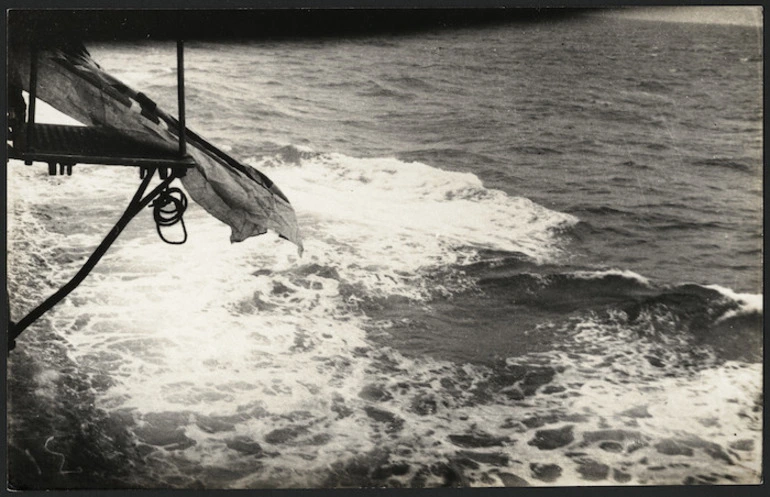 Image: Burial at sea during World War I
