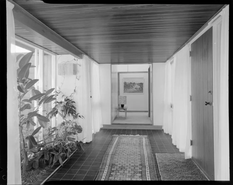Image: Harding house, interior
