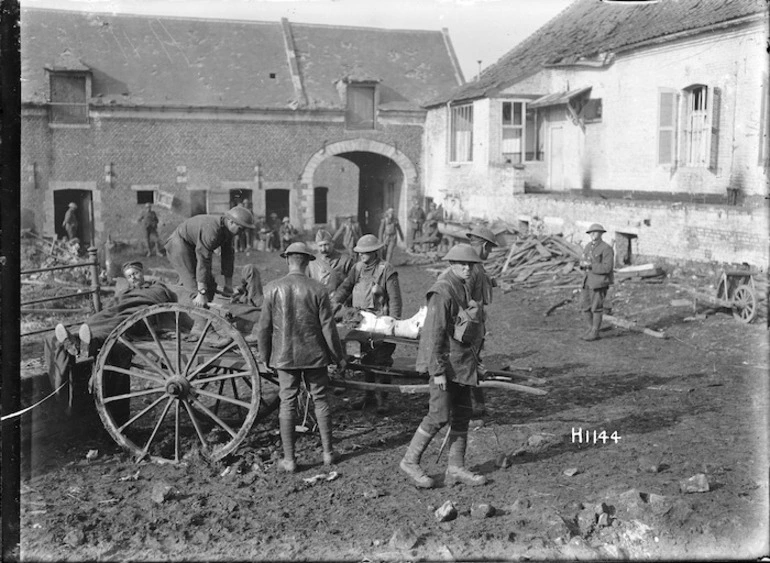 Image: New Zealanders moving wounded German soldiers in France during World War I