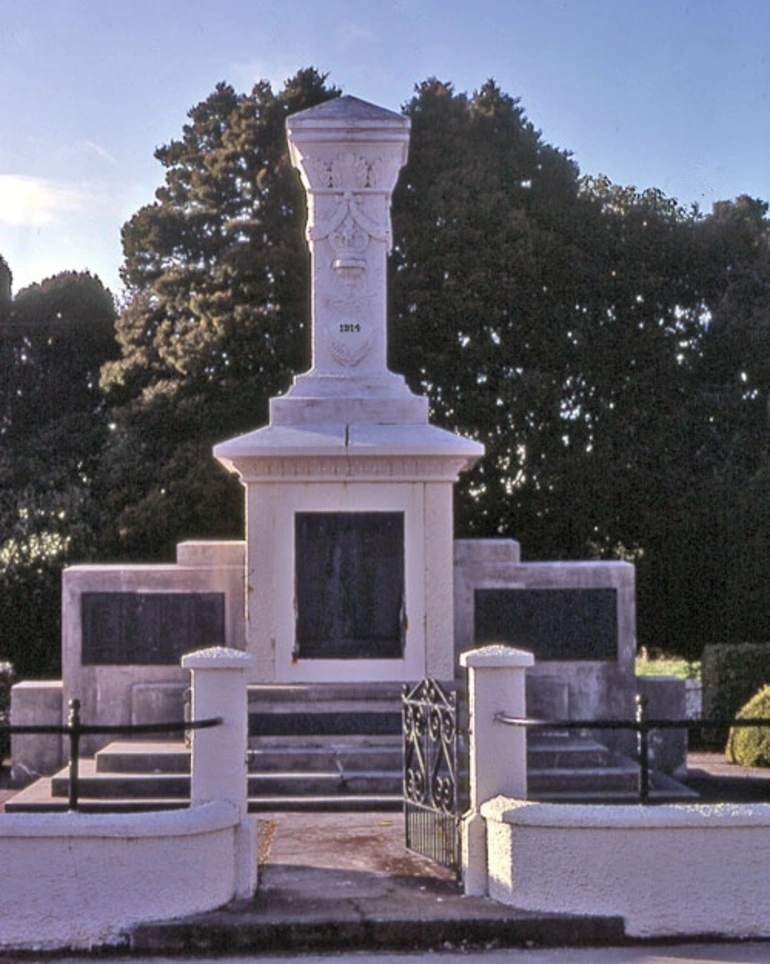 Image: Edendale war memorial