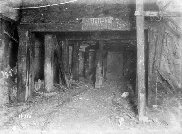 Image: Christchurch cavern, Arras, 1917