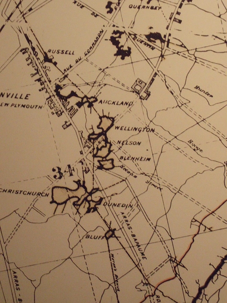 Image: Map showing the tunnels at Arras