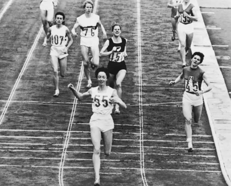 Image: Marise Chamberlain, 1964 Olympics