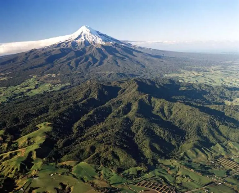 Image: Mt Taranaki (Mt Egmont)