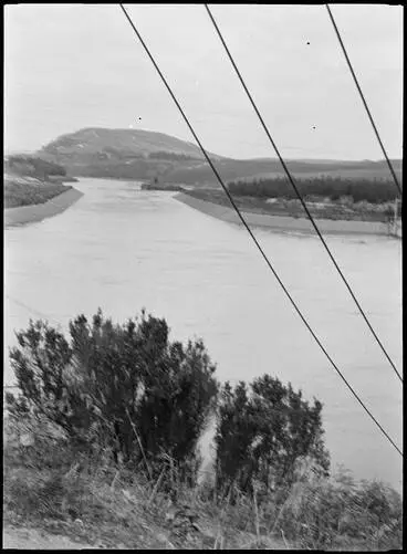 Image: Lake Arapuni Hydro-electric scheme