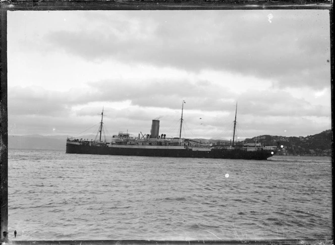 Ship Hororata, Wellington Harbour
