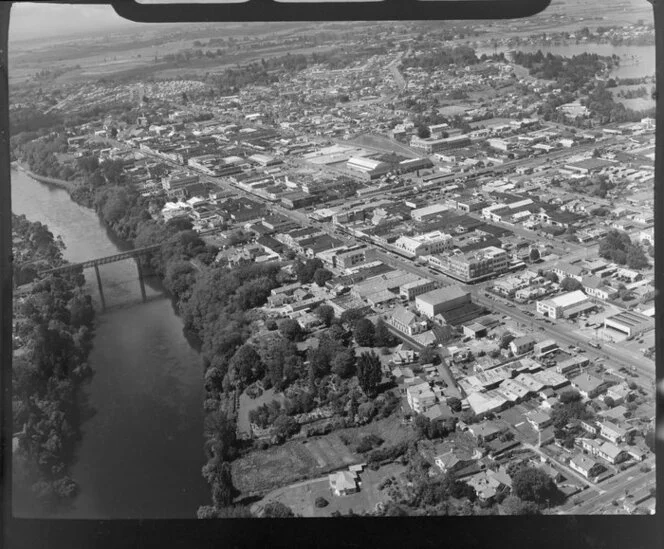 Hamilton and the Waikato River