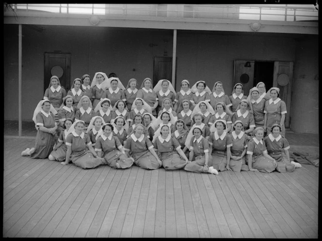 Nursing sisters en route to Egypt