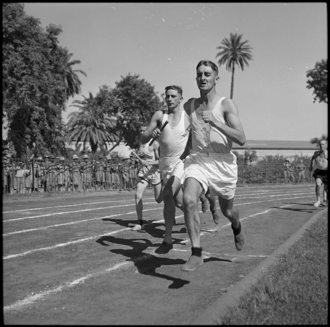 Inter-unit medley at NZEF sports meeting at Prince Farouk Stadium, Cairo