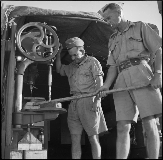 Members of a NZ LAD in the field, Egypt