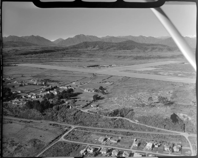 Hokitika Airport, Westland District