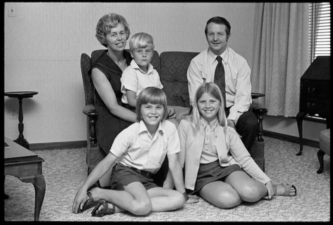 Bill Rowling and family