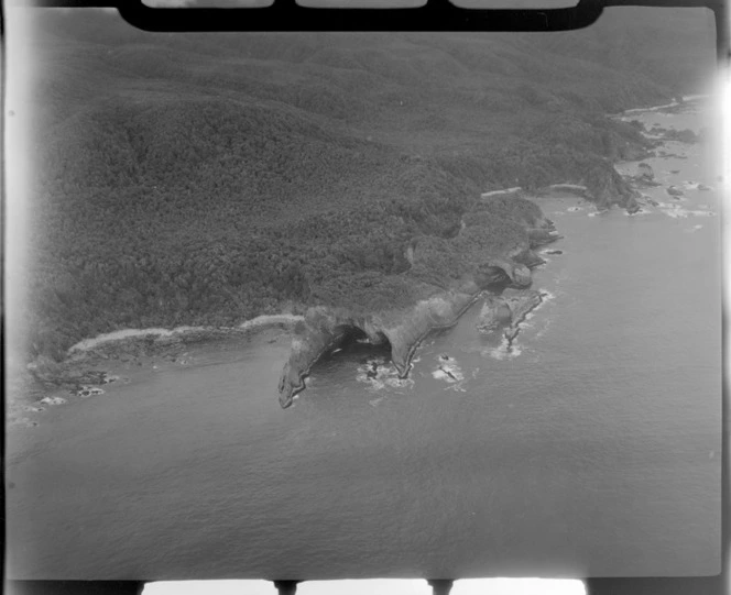 Southland coastline near Puysegur Point