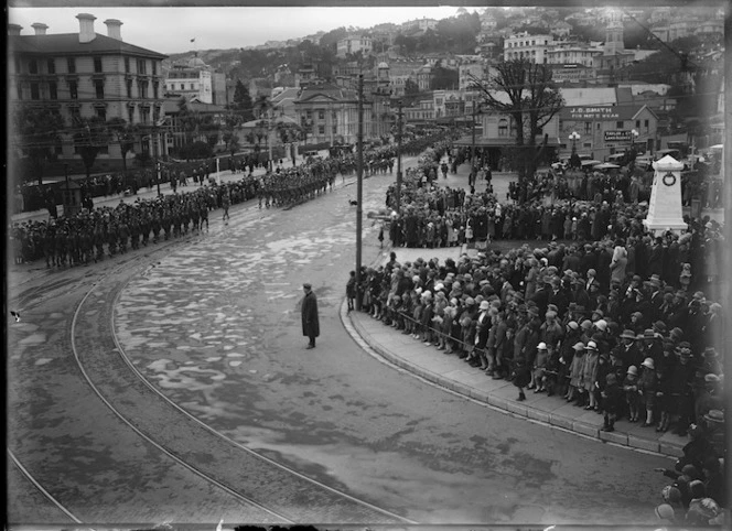 Anzac Day ceremony, Wellington
