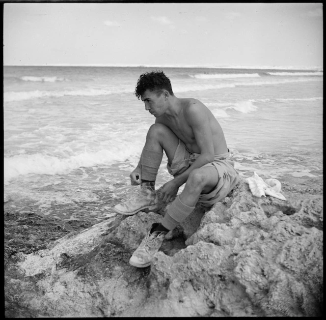 NZ soldier by sea at Baggush, Egypt