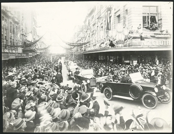 Motorcade carrying Prince of Wales through Dunedin - Photograph taken by Guy, Dunedin