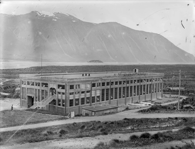 Lake Coleridge power station