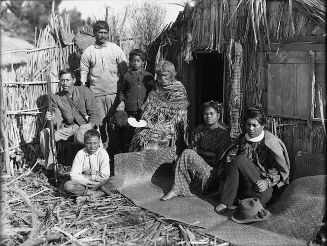 Group outside raupo whare