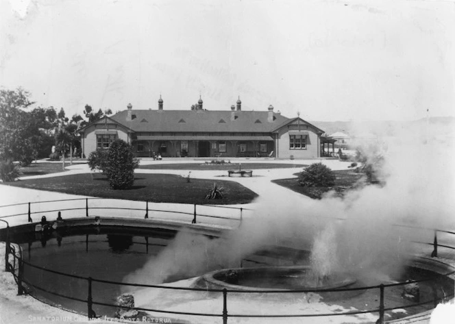 Iles, Arthur James, 1870-1938: Photograph of Bathgate house and Malfroy Geysers, Rotorua Sanatorium