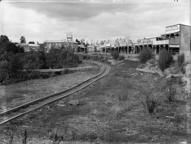 Main Street, Ohakune, with tramline and township