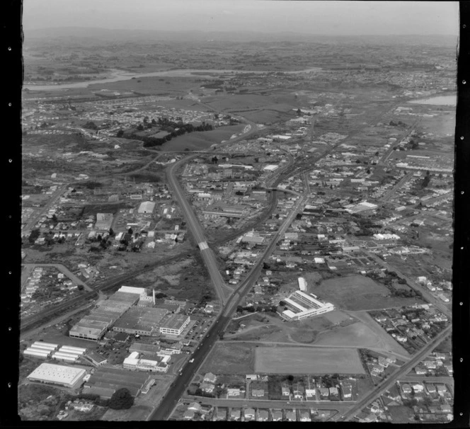 Penrose, Auckland, with Penrose High School on the right