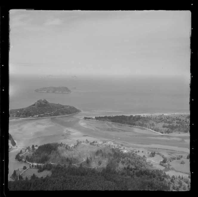 Tairua Estuary with local forestry, Pauanui Beach land spit and Paku Hill, Gallagher Drive and Pepe Road, with Shoe Island just off shore, Thames-Coromandel District