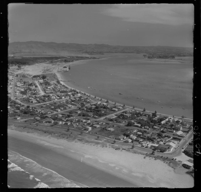 Mount Maunganui, Tauranga, includes township, housing, roads and beach