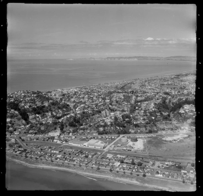 Napier, Hawkes Bay, includes shoreline, housing and industrial area