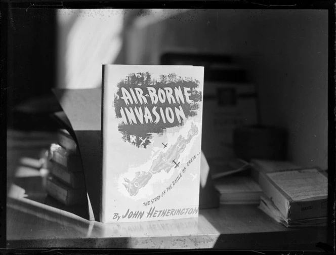 View of the book 'Airborne Invasion - The Story of the Battle of Crete' by John Hetherington