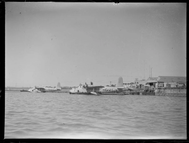 BOAC Hobart G-AGJM and BOAC Hobart G-AGJL, Short Hythe flying boats, Mechanics Bay, Auckland