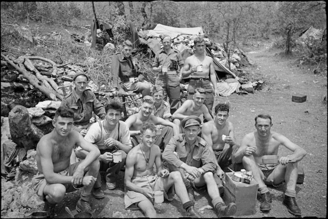 Members of a forward platoon of New Zealand machine gunners on 8th Army Front, Italy, World War II - Photograph taken by George Kaye