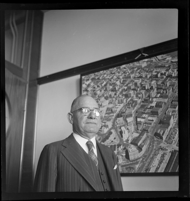 J A C Allum, Mayor of Auckland