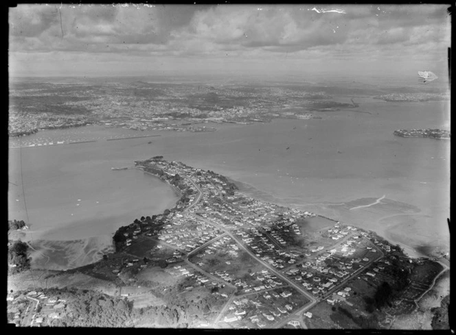 Northcote Point, looking towards Auckland City