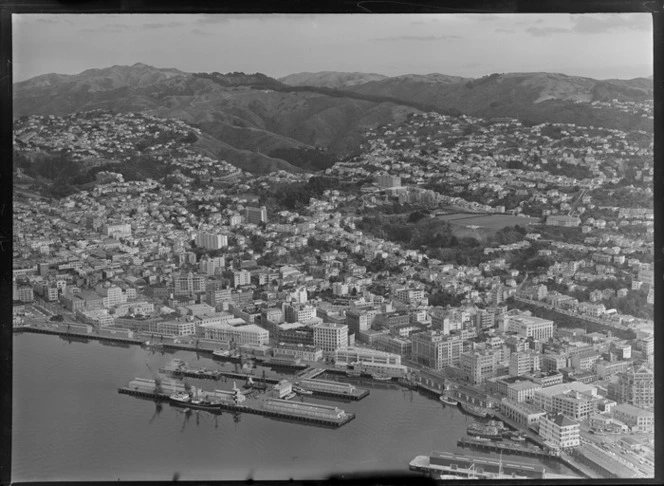 Wellington City, including shipping, housing and Kelburn Park