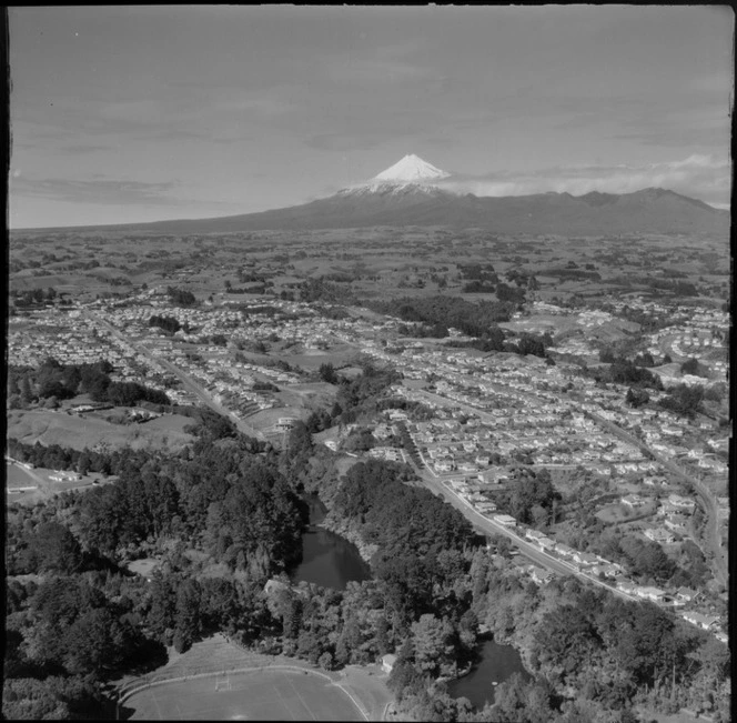 View over Pukekura Park with Victoria road and the suburb of Brooklands to farmland and Mount Taranaki beyond, New Plymouth City, Taranaki Region