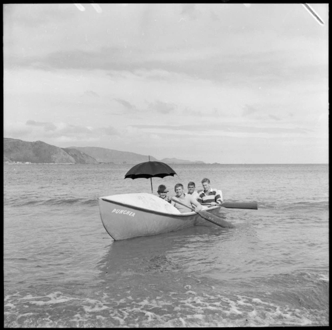 Lyall Bay Surf Life Saving Club's canoe crew, Lyall Bay, Wellington