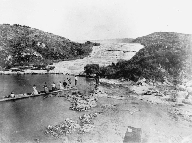 Pink Terraces, Maori group and waka, at Rotomahana