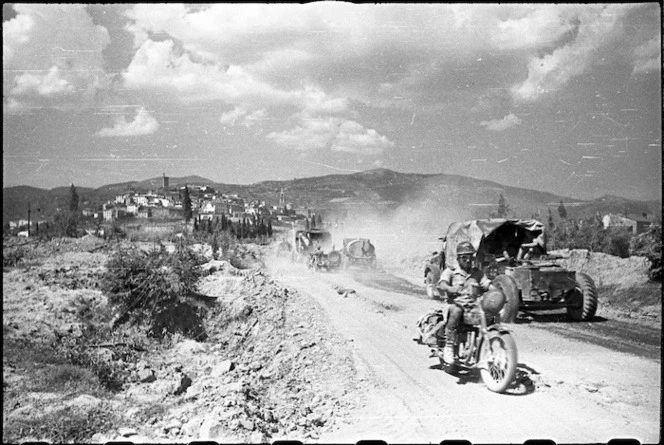 New Zealand troops travelling to Arezzo, Italy, during World War 2