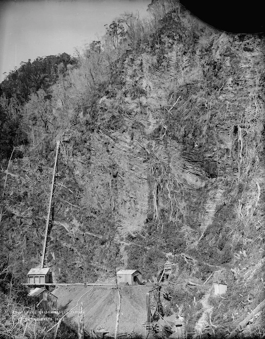 Golden Blocks gold mine in the Taitapu area